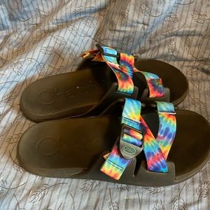 Chaco chillos slide sandal in rainbow straps 9
